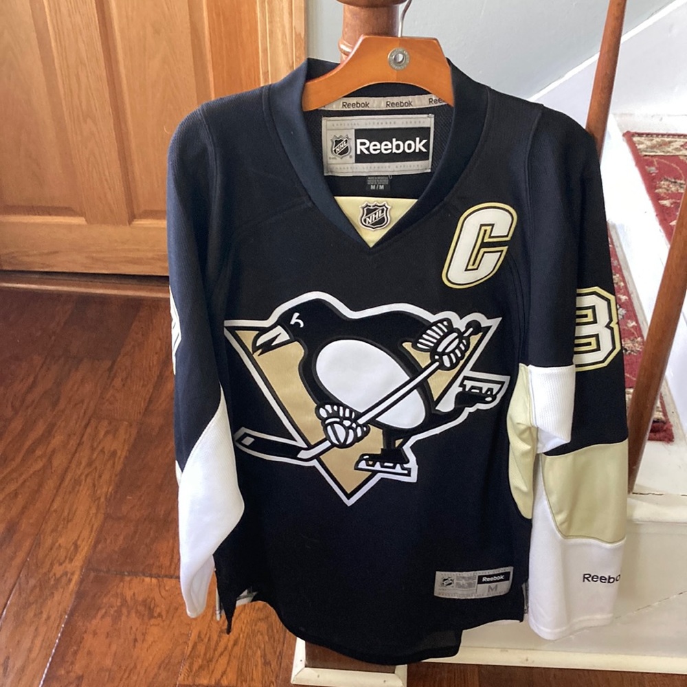 Sidney crosby jersey. Worn once